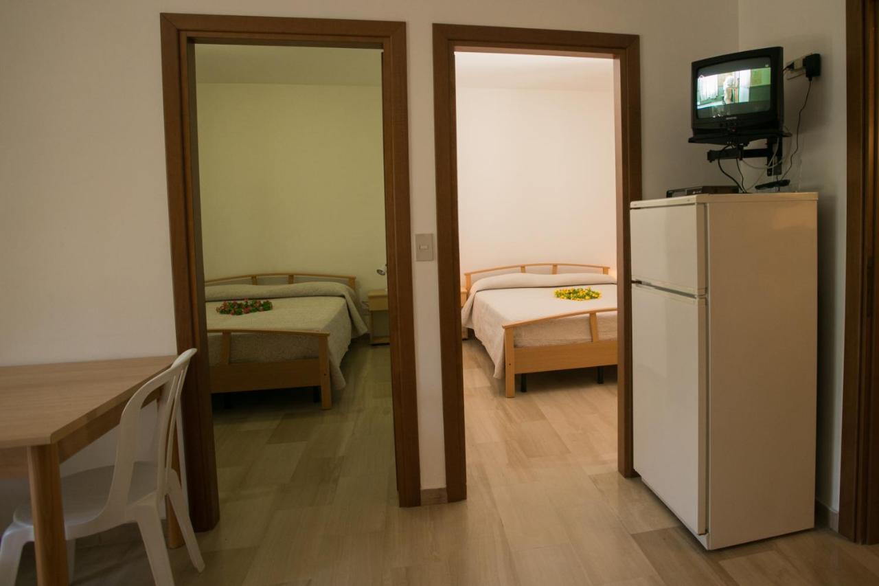 Residence Adriatico มัตตีนาตา ภายนอก รูปภาพ