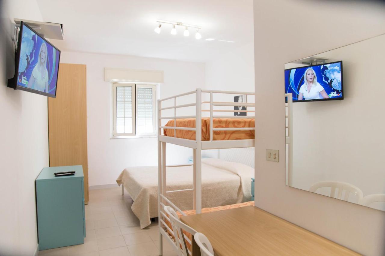 Residence Adriatico มัตตีนาตา ภายนอก รูปภาพ
